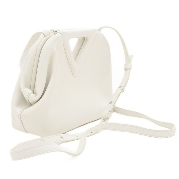 Bottega Veneta Point White Leather Shoulder Bag (Pre-Owned) - Picture 4 of 7